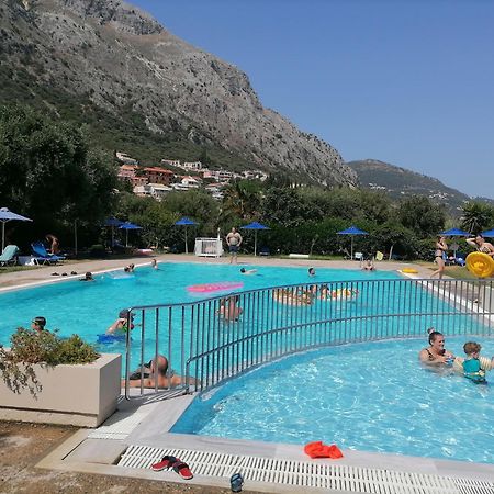 Lukia Barbati Mare Villa Екстериор снимка