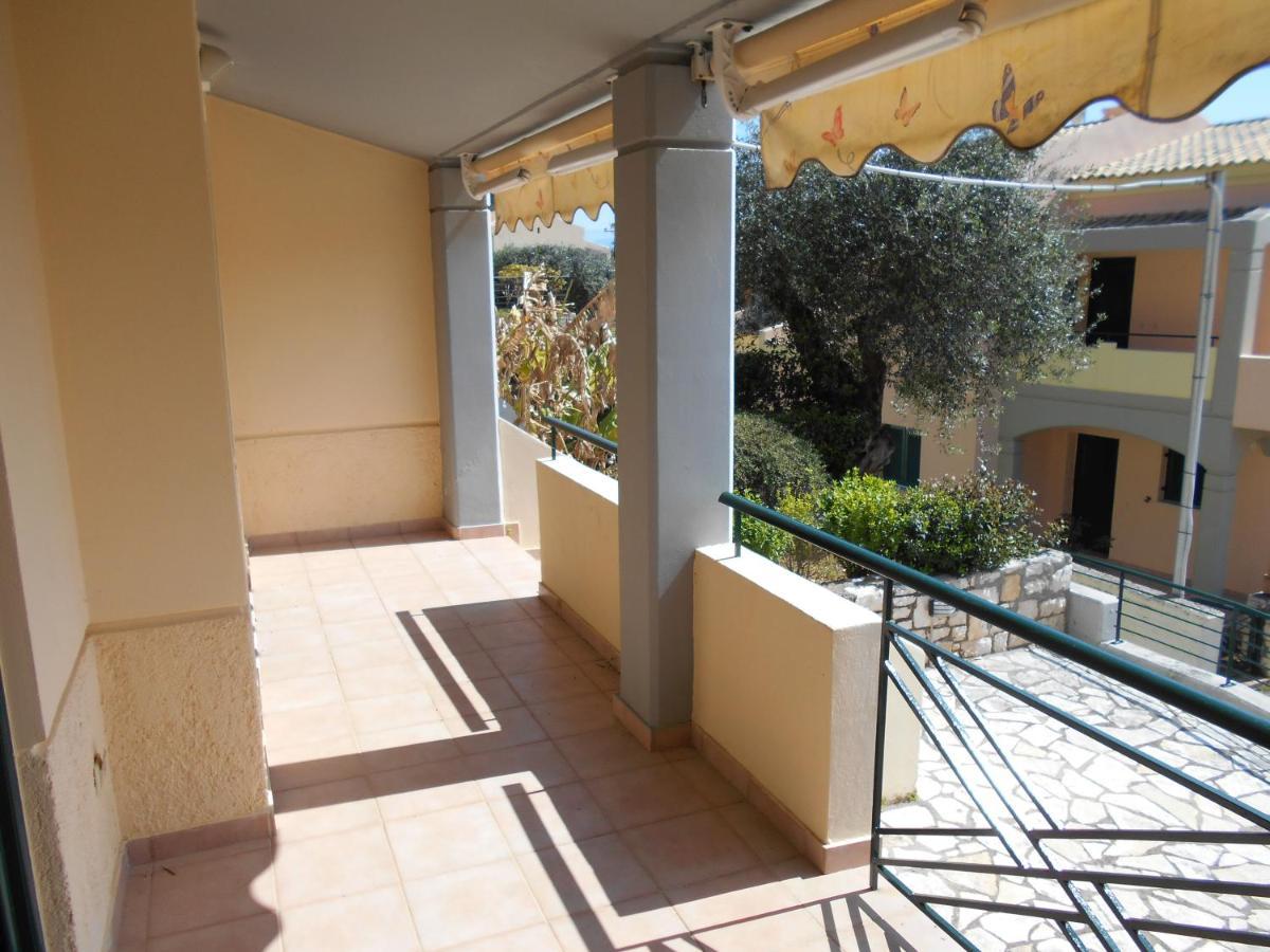 Lukia Barbati Mare Villa Екстериор снимка