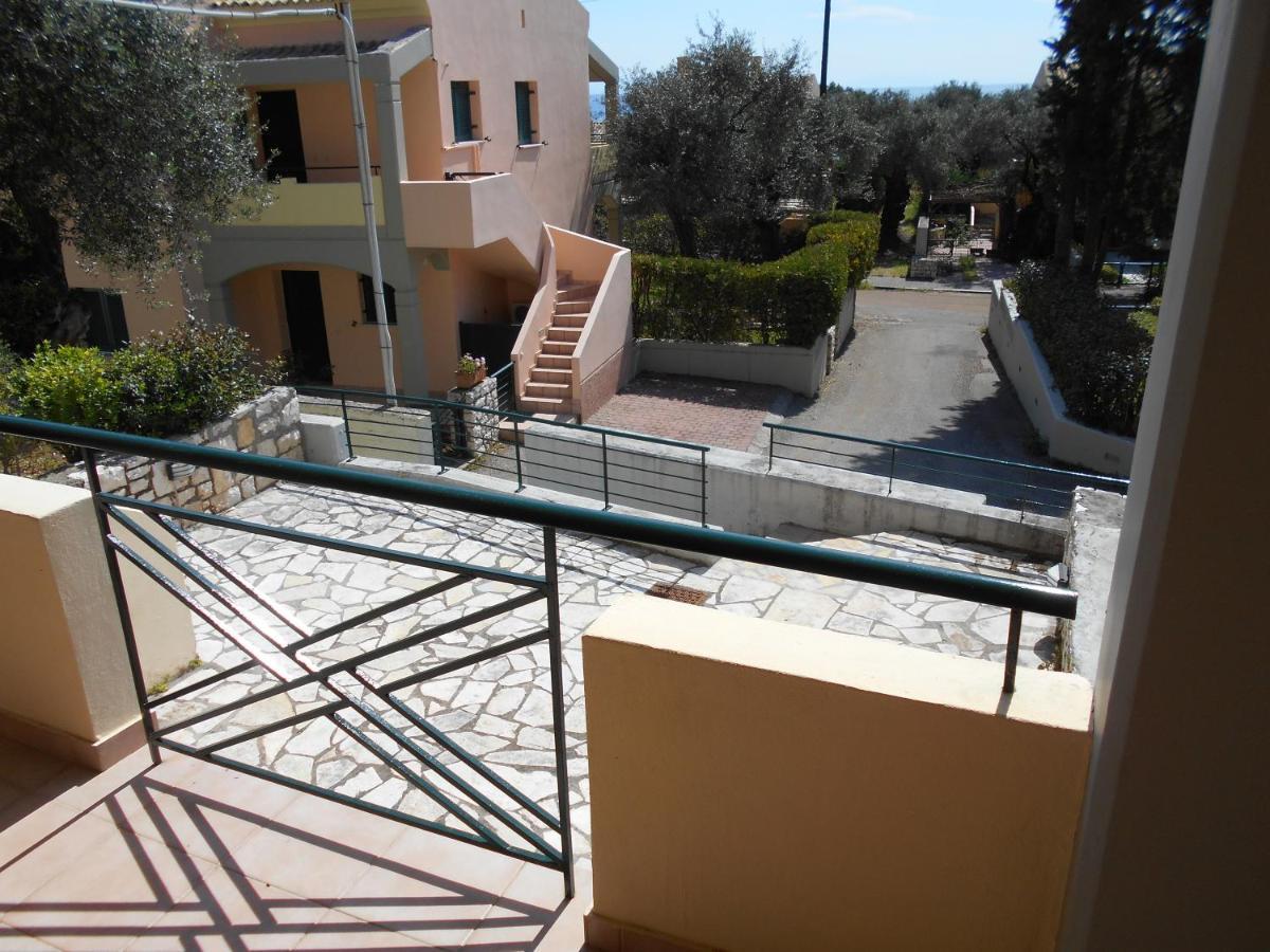 Lukia Barbati Mare Villa Екстериор снимка