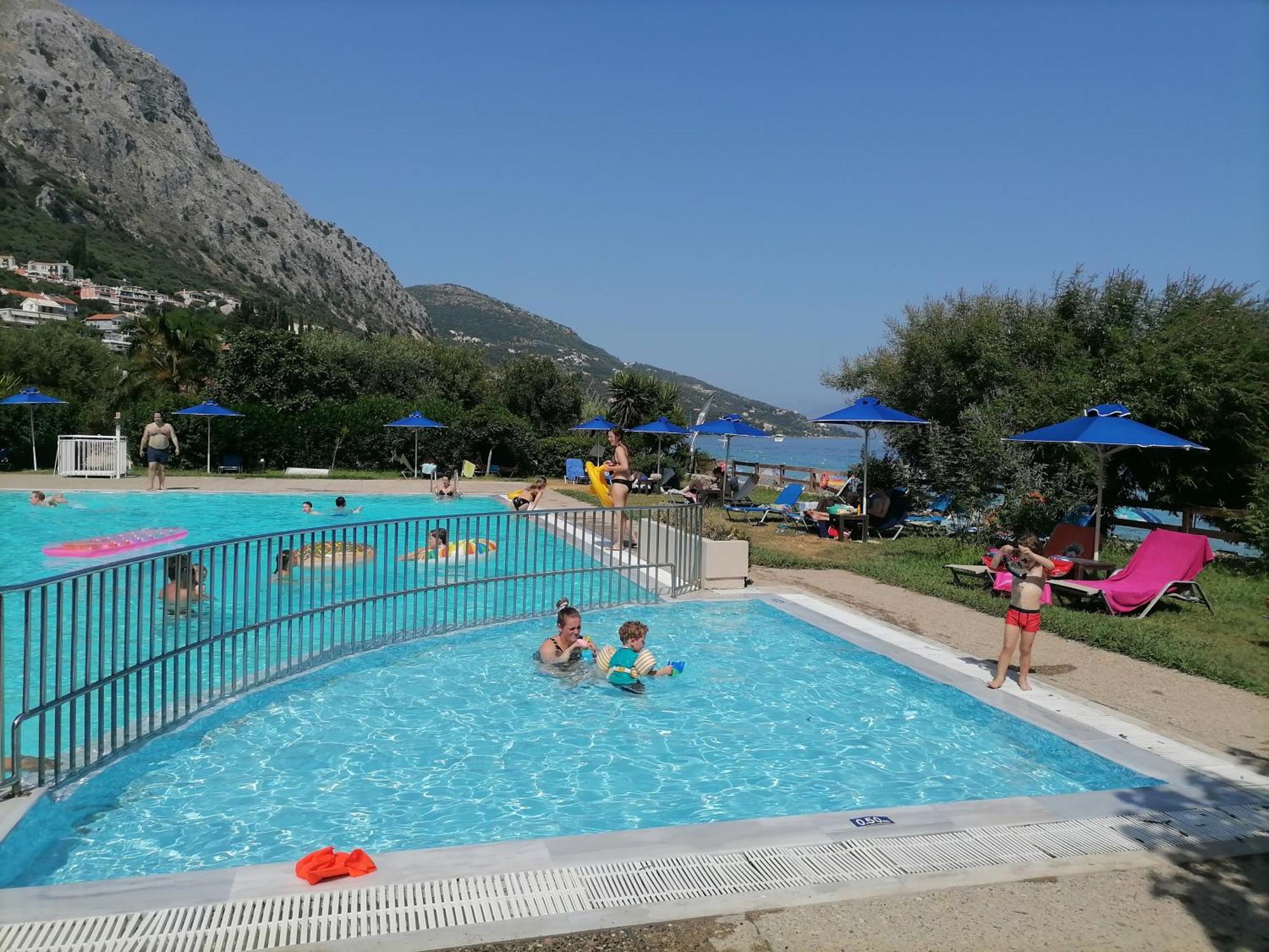 Lukia Barbati Mare Villa Екстериор снимка