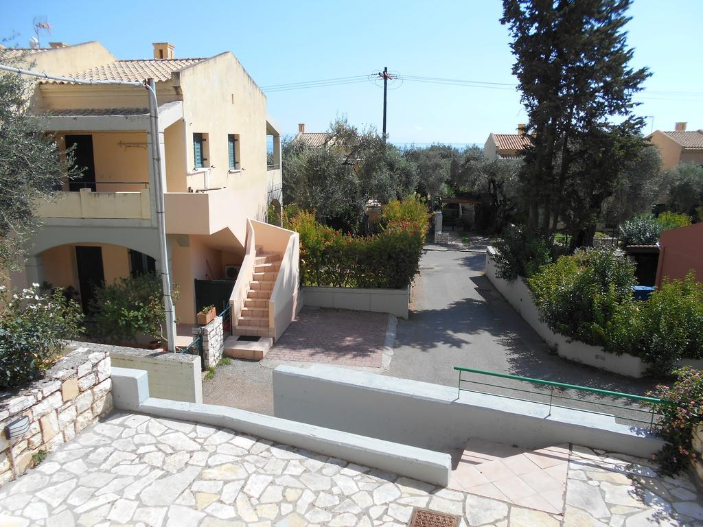 Lukia Barbati Mare Villa Екстериор снимка