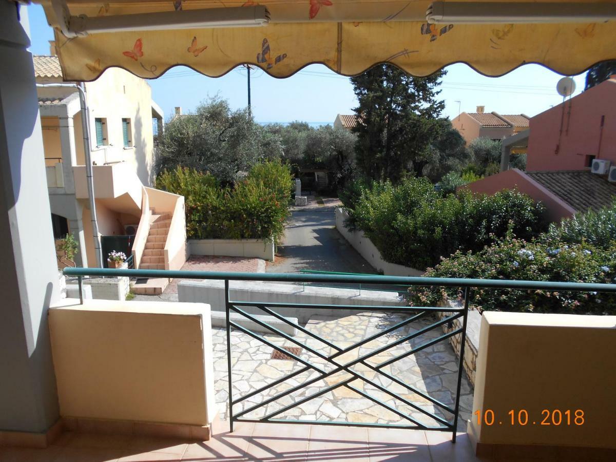 Lukia Barbati Mare Villa Екстериор снимка